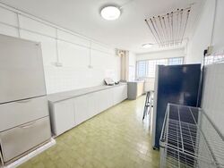 Blk 160 Yishun Street 11 (Yishun), HDB 3 Rooms #601345371
